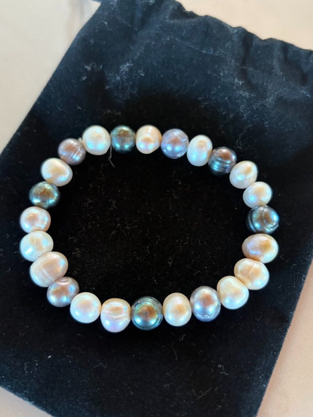 Multicolor Baroque Pearl Stretch Bracelet White Gray Fiji